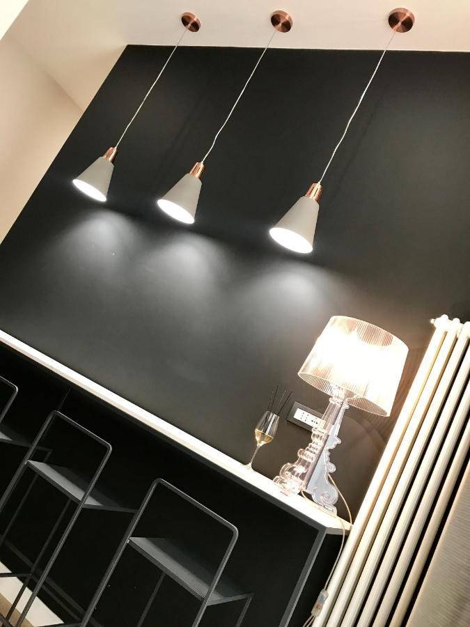 Five Boutique Rooms Неаполь Экстерьер фото