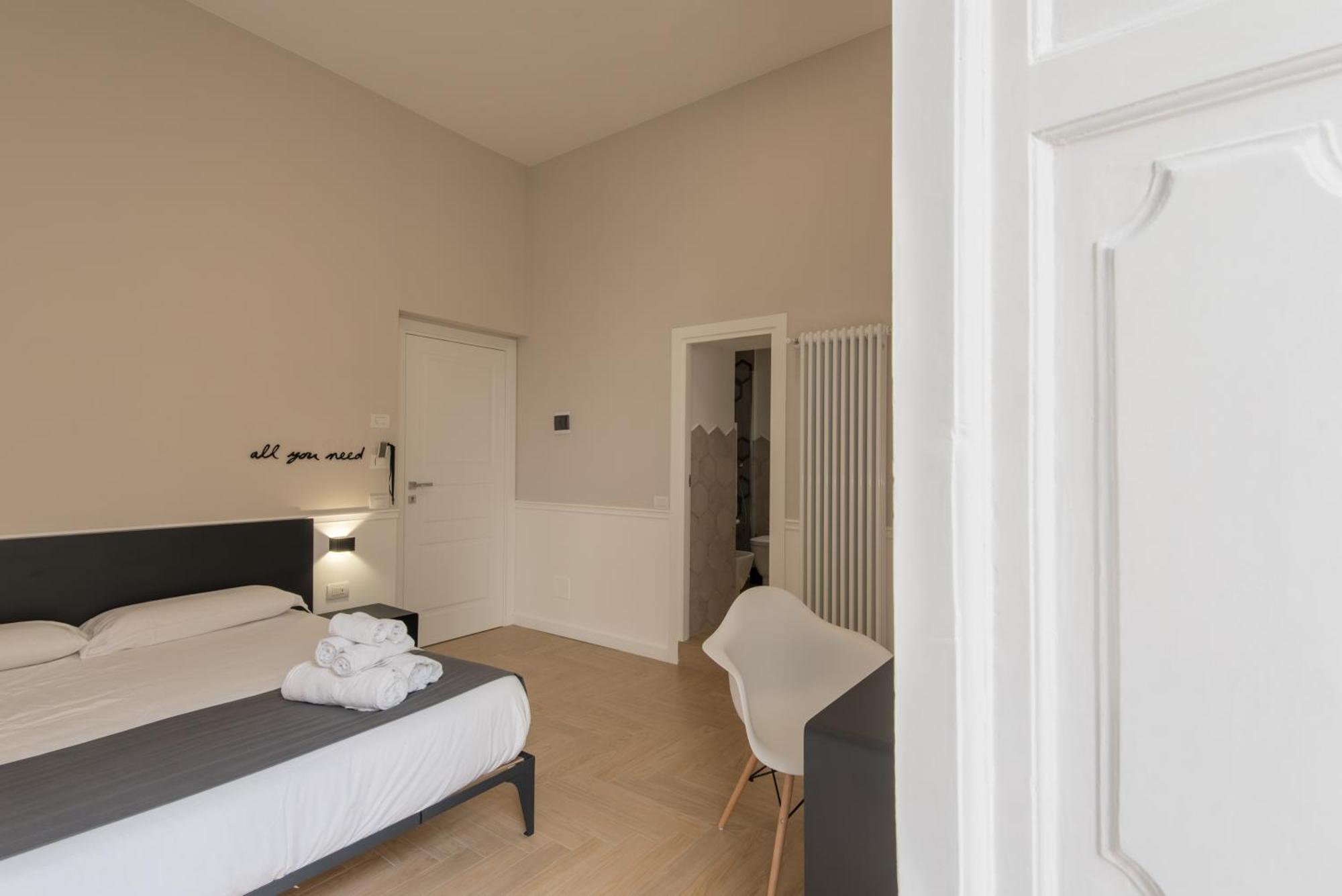 Five Boutique Rooms Неаполь Экстерьер фото