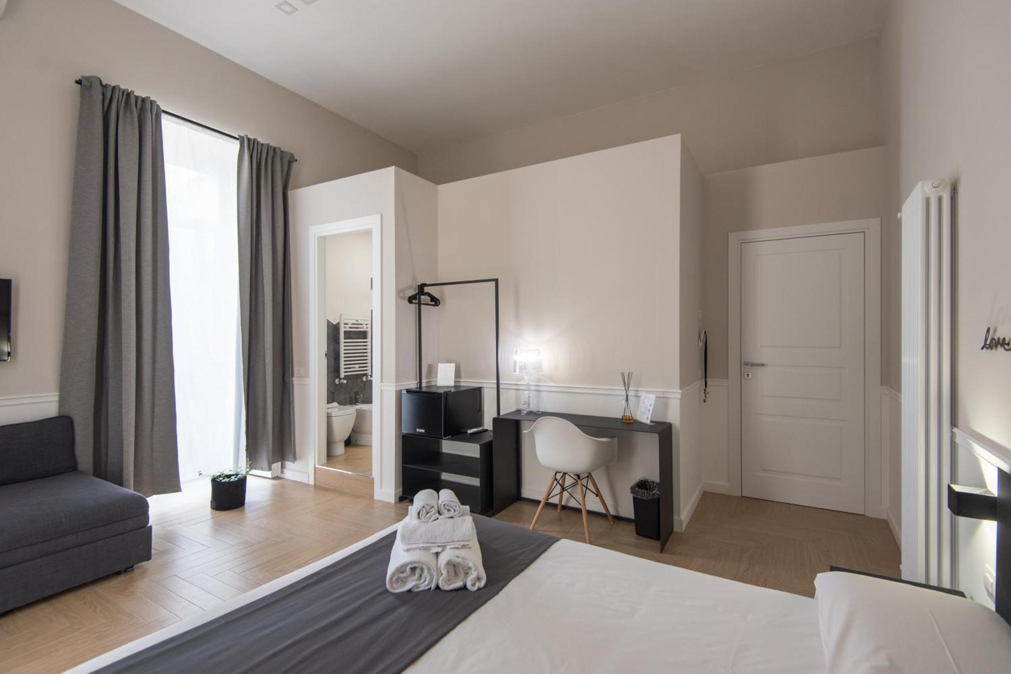 Five Boutique Rooms Неаполь Экстерьер фото
