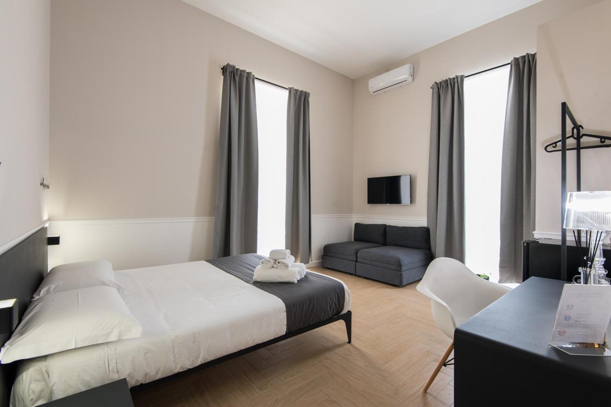 Five Boutique Rooms Неаполь Экстерьер фото