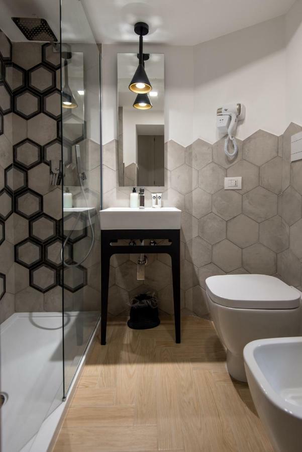 Five Boutique Rooms Неаполь Экстерьер фото