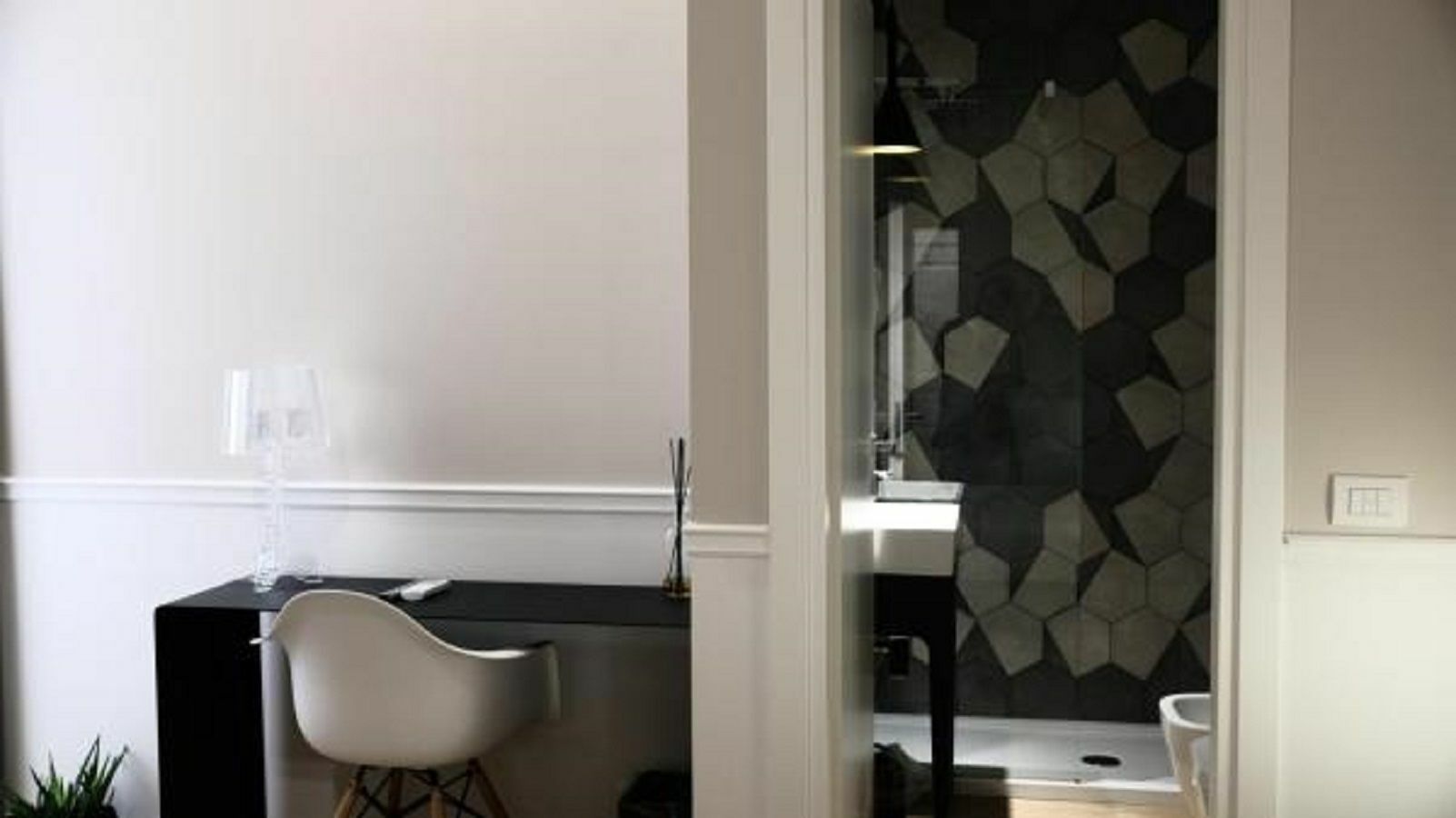 Five Boutique Rooms Неаполь Экстерьер фото